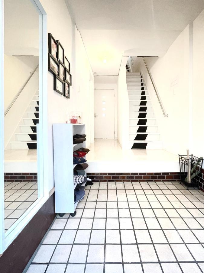Guesthouse中道 Osaka Esterno foto